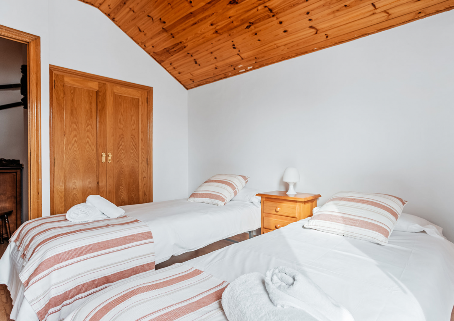 Segunta habitación casa maite valle de tena