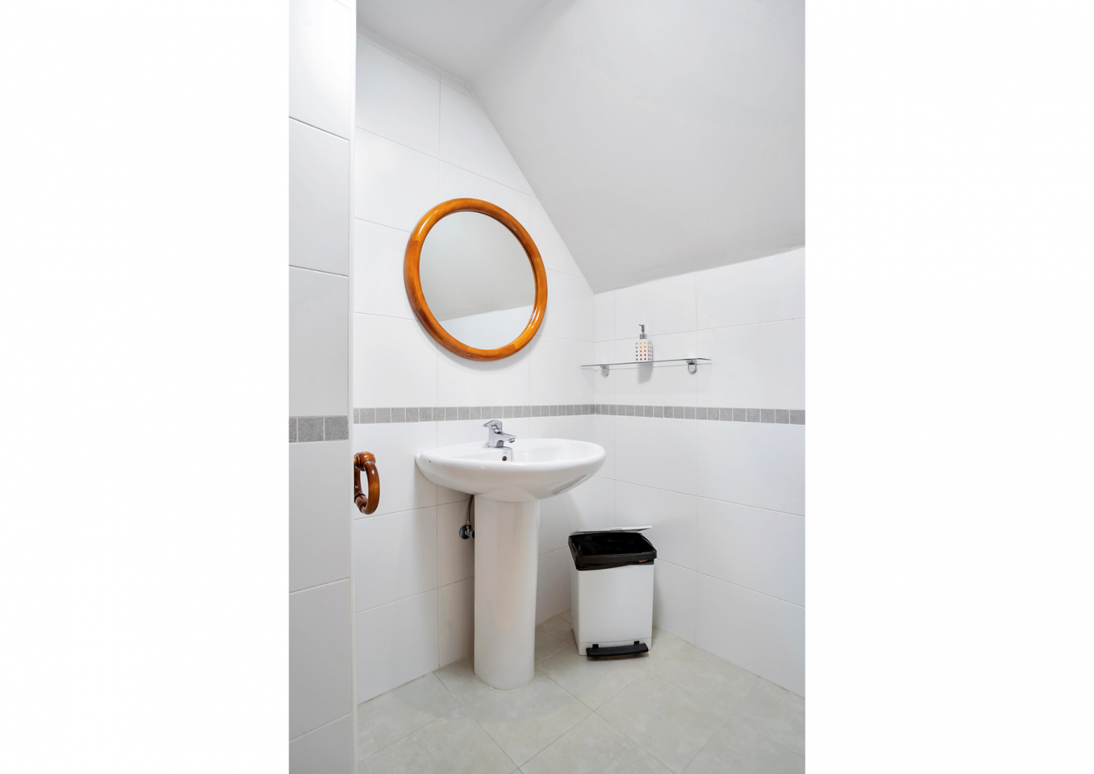 Baño blanco Argualas Panticosa