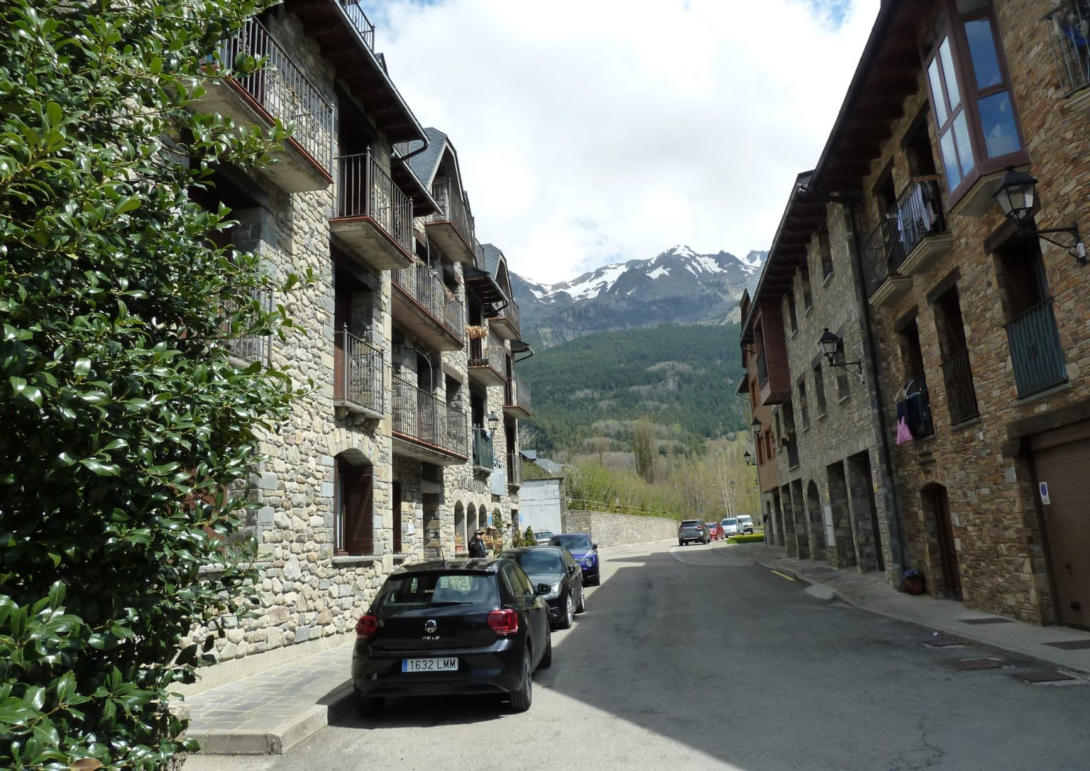 Calle de Sallent de Gállego