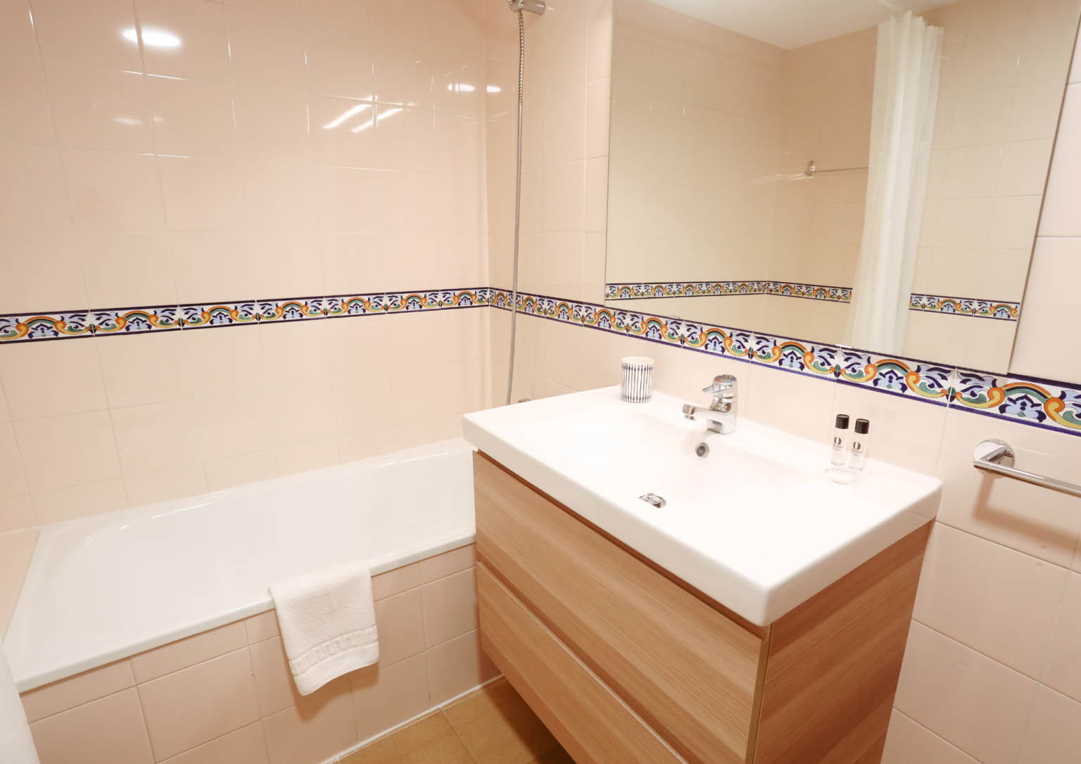 Baño principal casa Espadilla en Sallent de Gállego