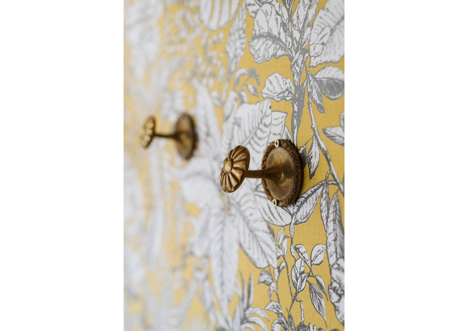 Papel pintado amarillo