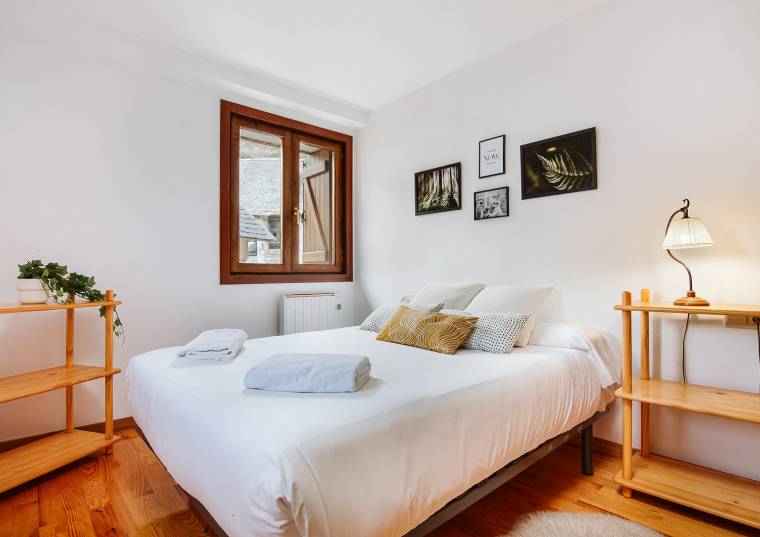 Dormitorio principal casa cantal