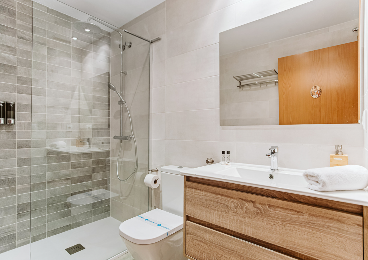 baño completo Edelweiss